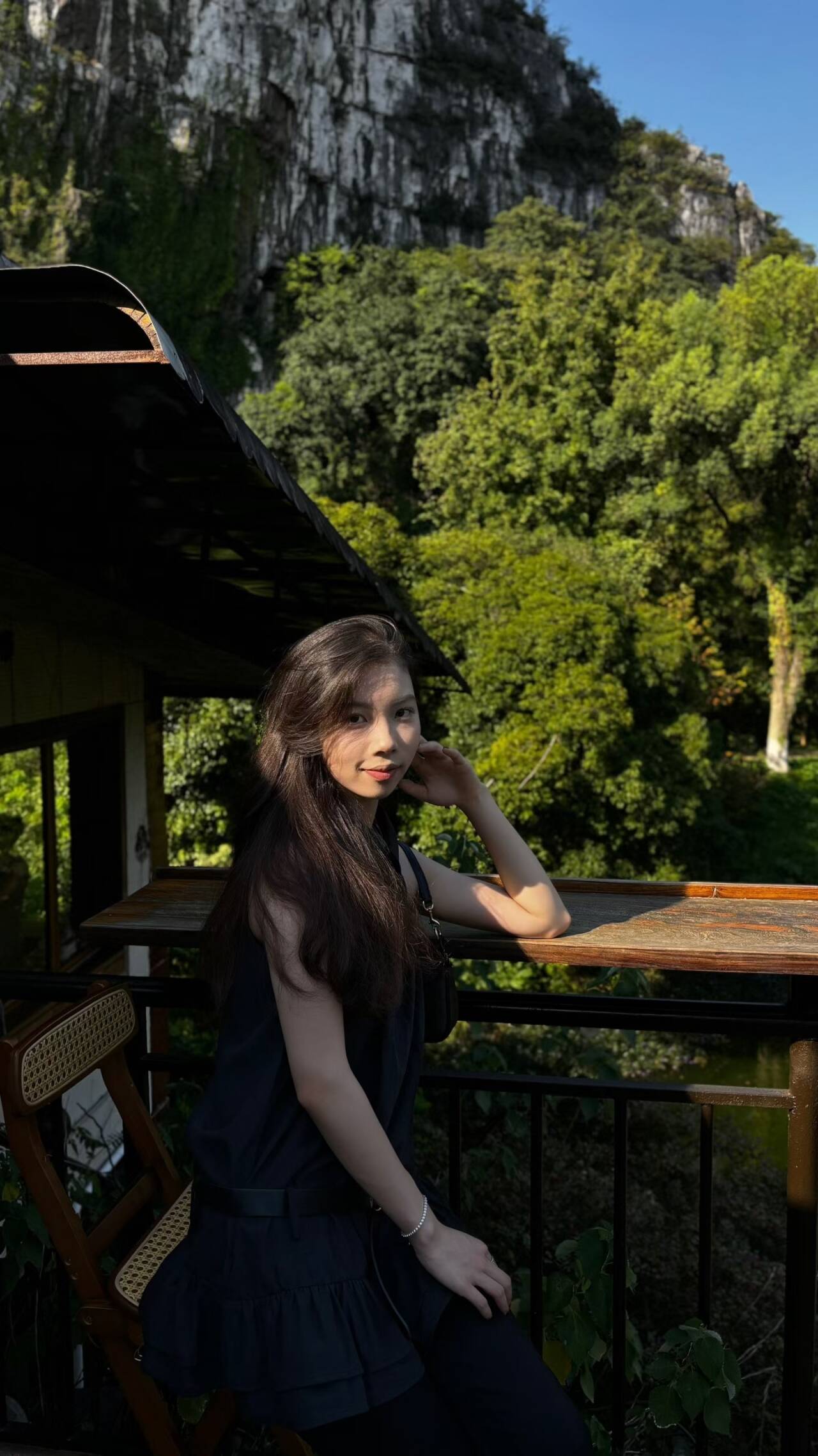 包养关系中的人格解体——当身体被商品化，